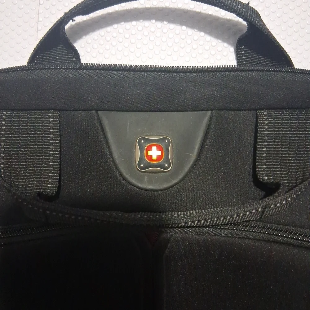 Swiss Tech Black and Brown Laptop Bag